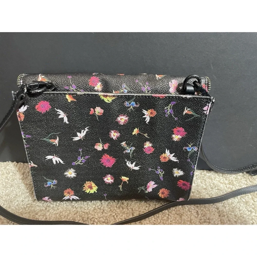 Rebecca Minkoff Envelope Style Crossbody Purse Black w/ Flowers Zipper Accent - Picture 3 of 5